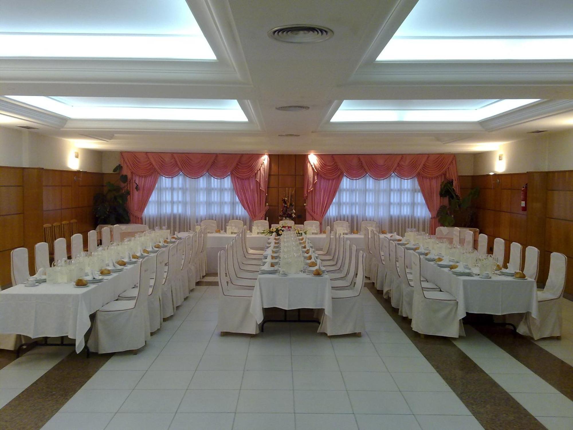 Hostal Restaurante Terra Cha Вільяльба Екстер'єр фото